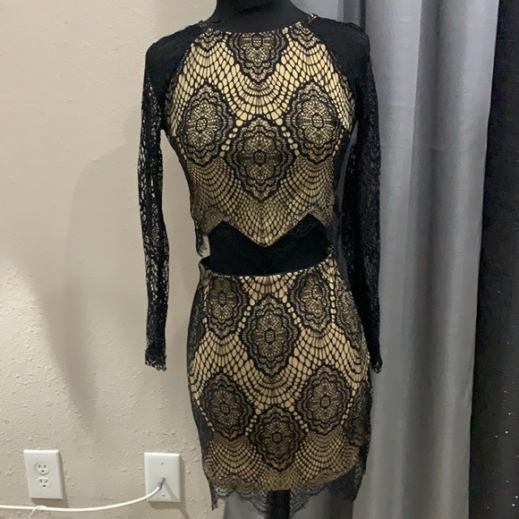 ANGL Dresses & Skirts - Selling a very cute black and nude two piece set from ANGL.